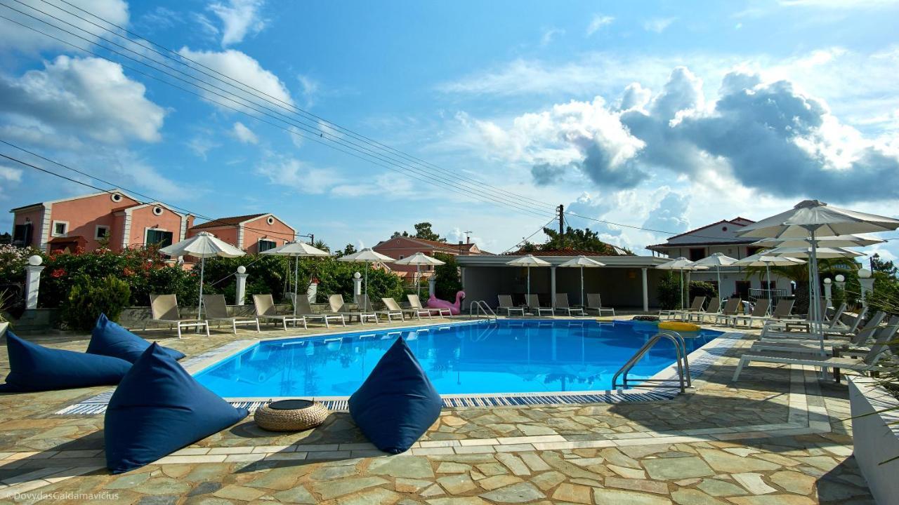 Seaside Suites Kávos Exteriör bild