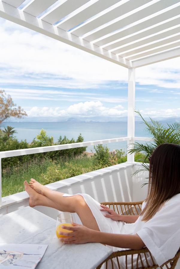 Seaside Suites Kávos Exteriör bild